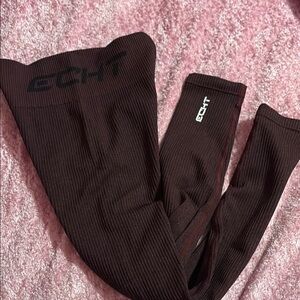 ECHT maroon Ribbed Leggings